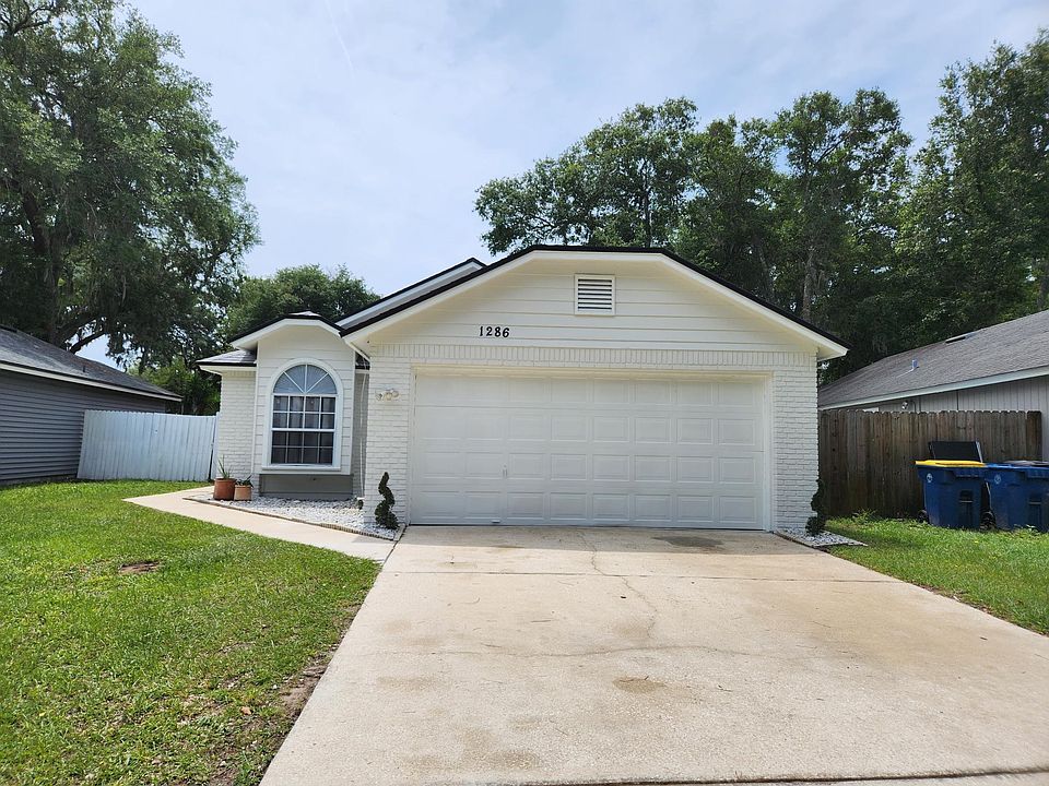 1st image of 1286 Munson Cove Dr