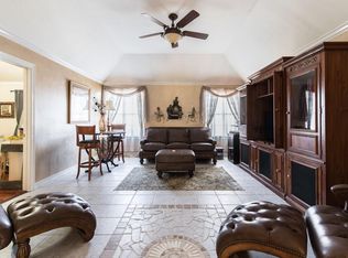 207 Faircrest Dr, Arlington, TX 76018