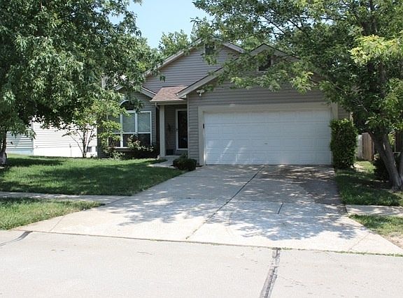 2nd image of 423 Xavier Ct