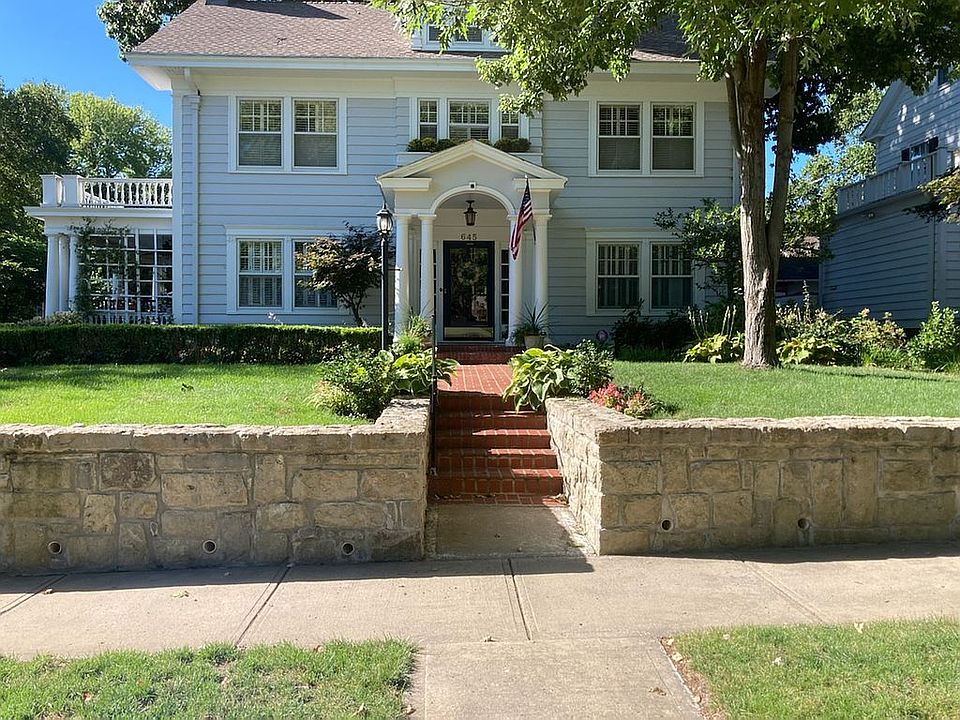 1st image of 645 W 61st St