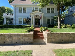 645 W 61st St, Kansas City, MO 64113