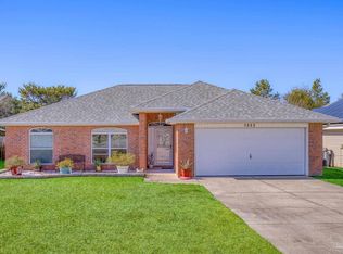 1953 Shadow Lake Dr, Gulf Breeze, FL 32563