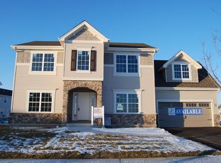 504 W Hillcrest Dr, Romeoville, IL 60446