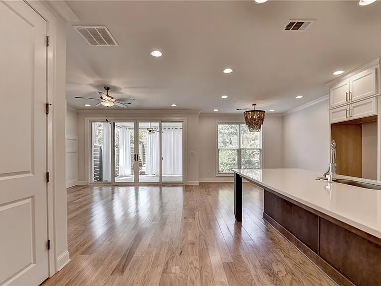 341 Bailey Walk — Photo 11