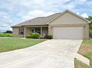 19469 Grassy Meadow Ln, Athens, AL 35613