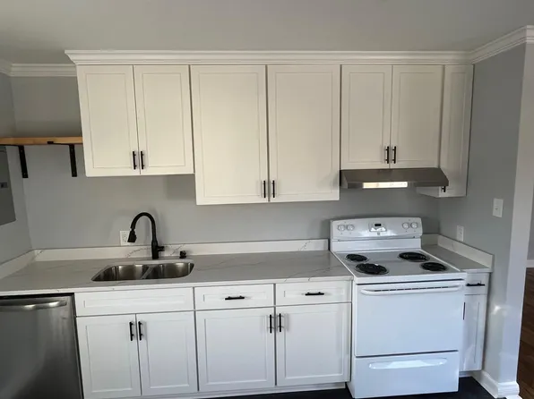 905A Iredell St #A, Durham, NC 27705