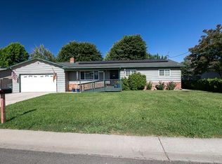 1269 Crest Dr, Yuba City, CA 95993