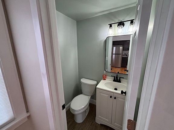 3rd image of 130 N Broad St