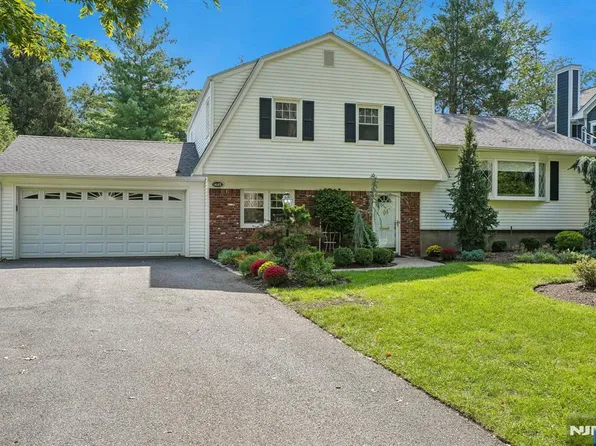 449 Doremus Avenue, Glen Rock, NJ 07452