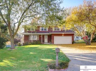 578 S 126th St, Omaha, NE 68154