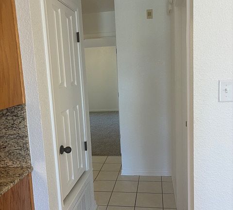 5th image of 4500 John David Dr APT B
