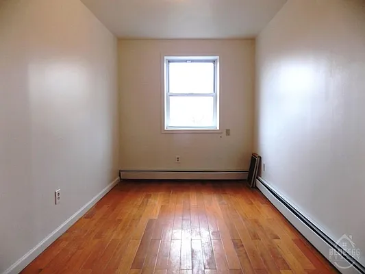 Rented by Blue Egg Realty Corp | media 8