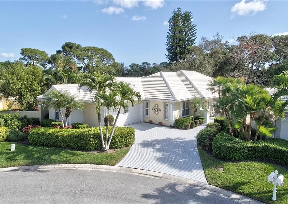 1st image of 2563 SW Brookwood Ln