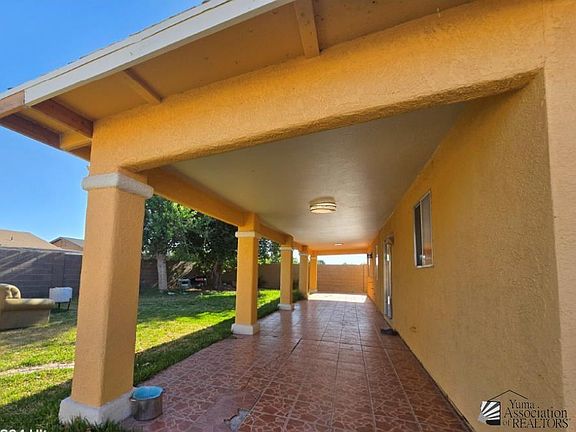 5th image of 4233 W 21st Pl