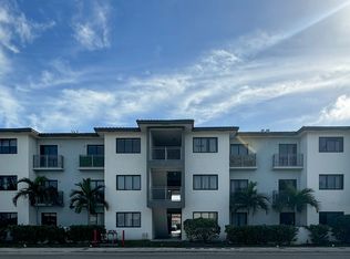 Los Suenos, Hialeah, FL 33010