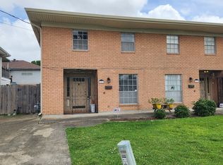 2211 Neyrey Dr, Metairie, LA 70001