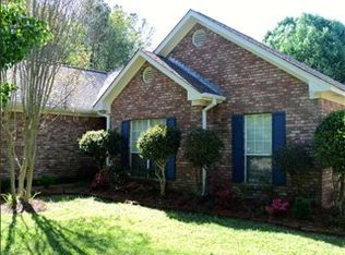 736 Holly Bush Rd, Brandon, MS 39047