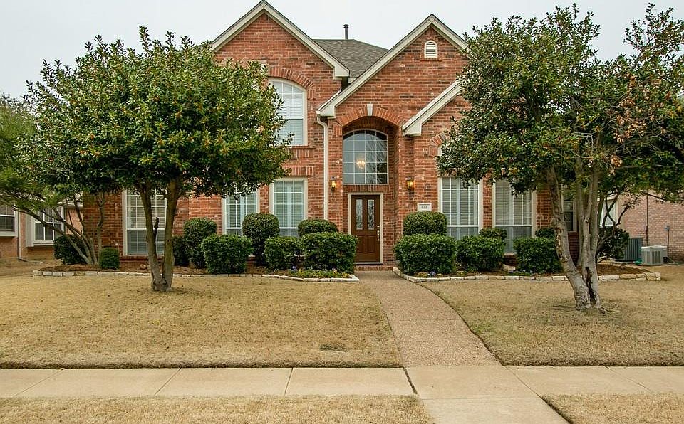 1st image of 646 Graywood Ln