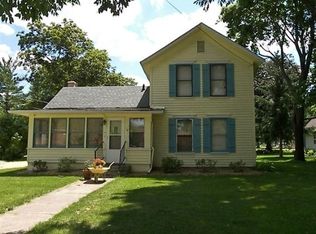 9 E Madison Ave, Milton, WI 53563