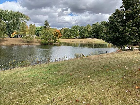 2nd image of 4372 Eastside Dr