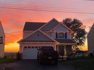 1512 Book Rd, Lancaster, PA 17602