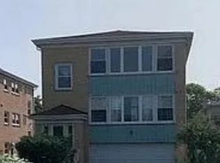 3341 W Pratt Ave #G, Lincolnwood, IL 60712