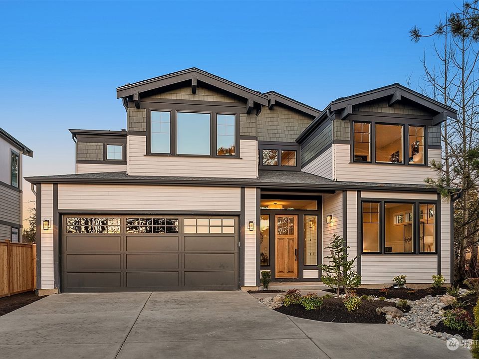 1st image of 13722 90th Avenue NE