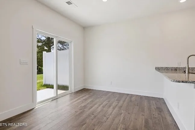 3567 Bisham Wood Ln — Photo 9