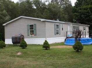 35 Boardman St, Calais, ME 04619