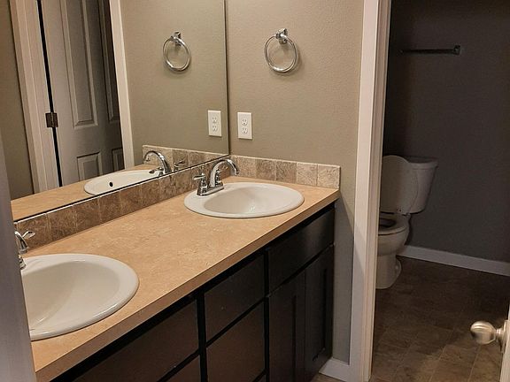 2nd image of 7109 NE 136th Ave