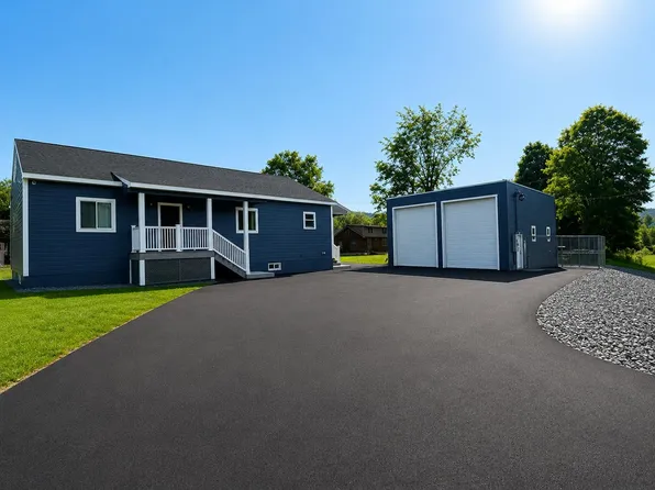 64 Evans Street, Gorham, NH 03581