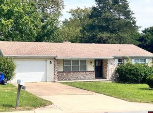 187 W Wade Ave, Mountain Home, AR 72653