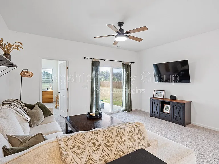 303 Kenison Way — Photo 14