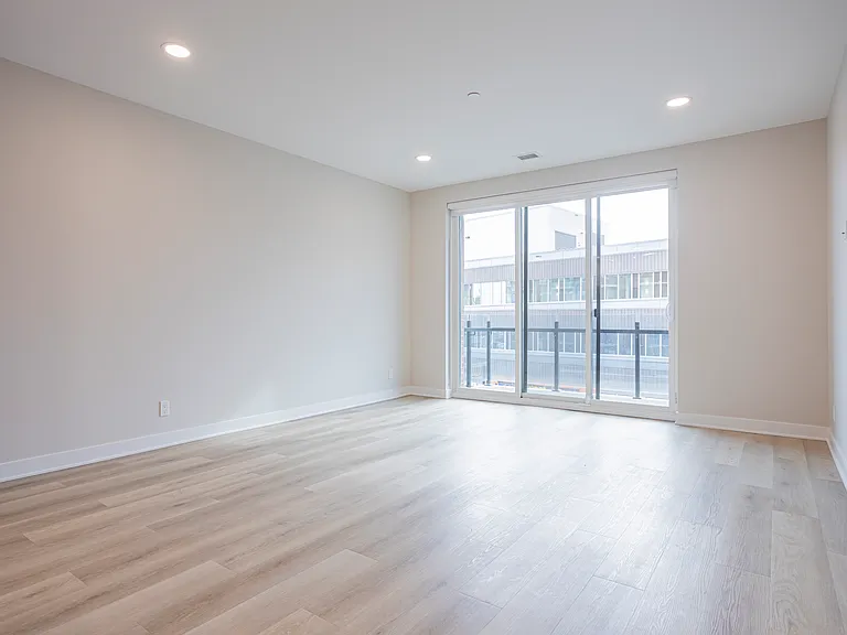 4030 University Ave NW — Photo 29