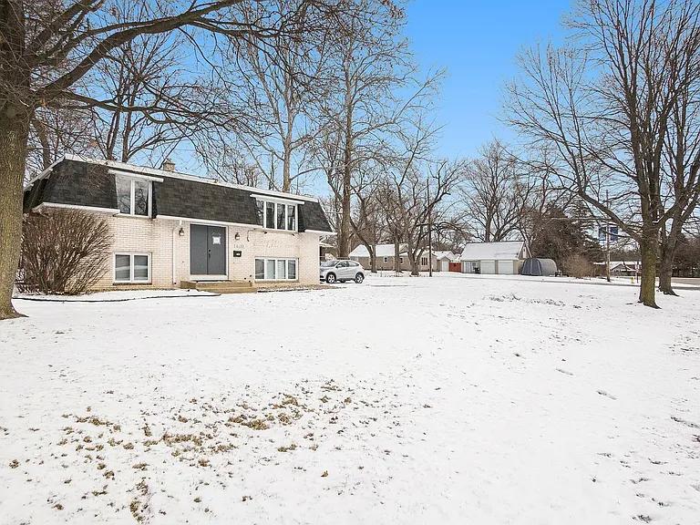 6133 King Hwy — Photo 16