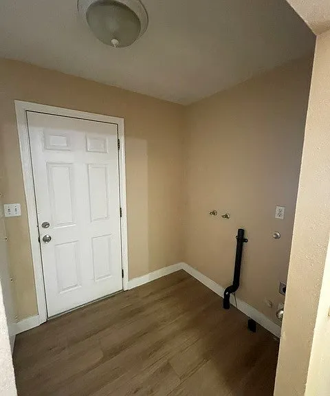 3368 E Buckingham Way — Photo 8
