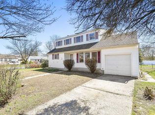 1 North Gate, Babylon, NY 11702