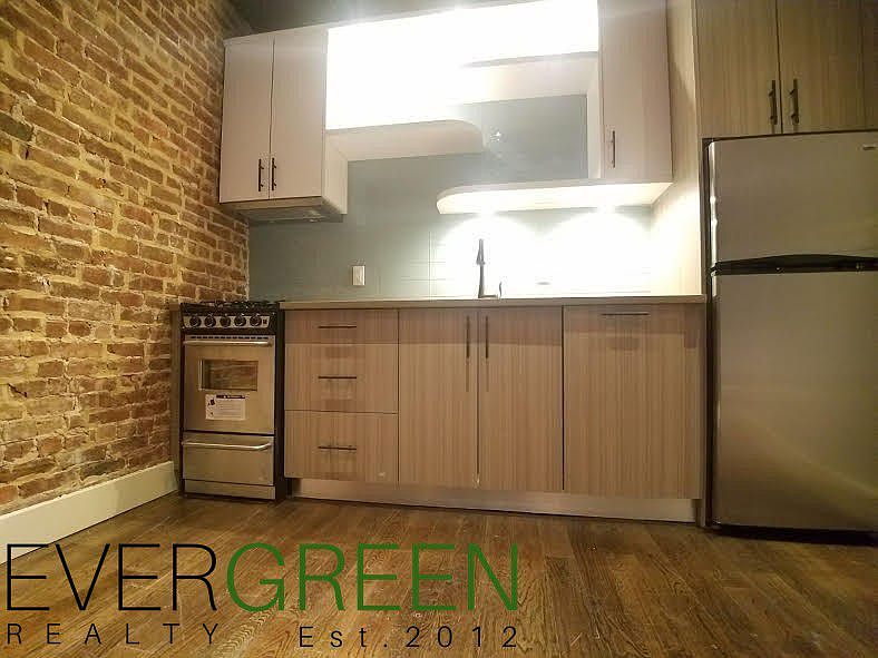 1st image of 860 Macon St #1B