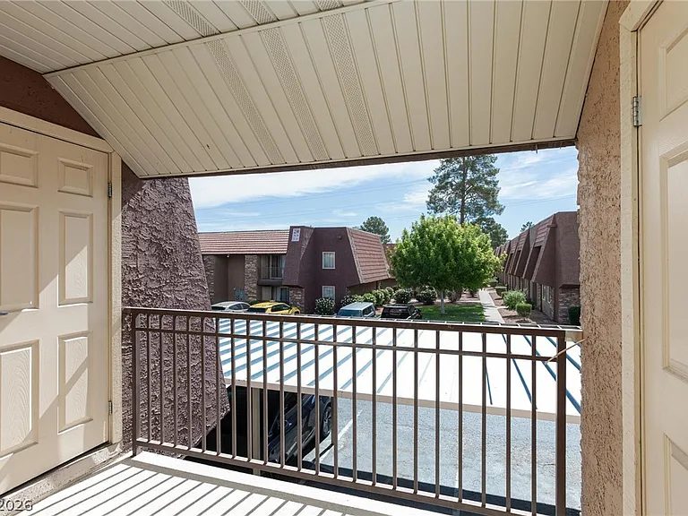 5240 Indian River Dr #272 — Photo 19