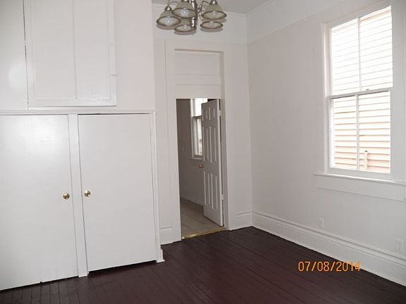3rd image of 3005 Iberville St
