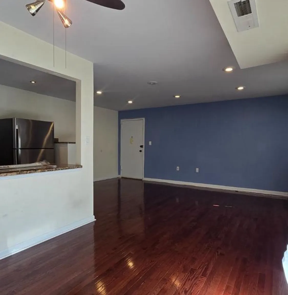 1 bed, 707 sqft, $1,795 — Photo 2