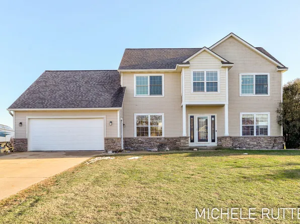 1399 Woodfield Dr, Zeeland, MI 49464