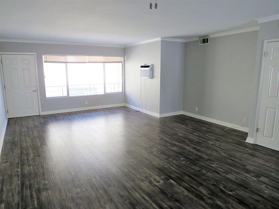 1st image of 1008 7th St APT 6