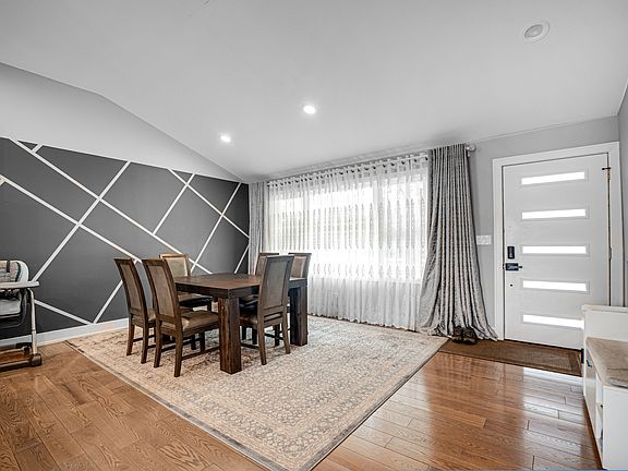 5th image of 10324 S 81st Ave