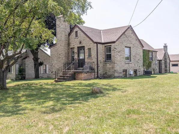 6153 North 114th STREET, Milwaukee, WI 53225