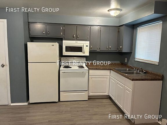 2nd image of 4909 Northcutt Pl Unit 10