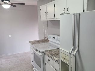 5136 W Superior St, Lincoln, NE 68524