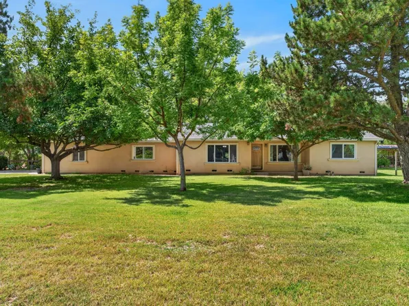 8986 Mooney Rd, Elk Grove, CA 95624