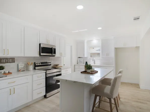 635 W Los Felis Ave, Stockton, CA 95210