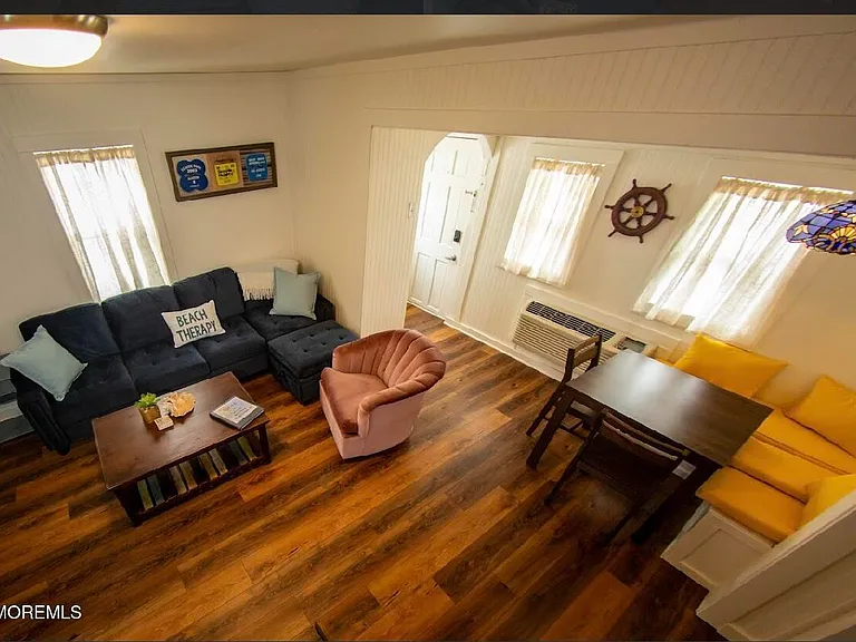 46 Kearney Ave #B — Photo 7